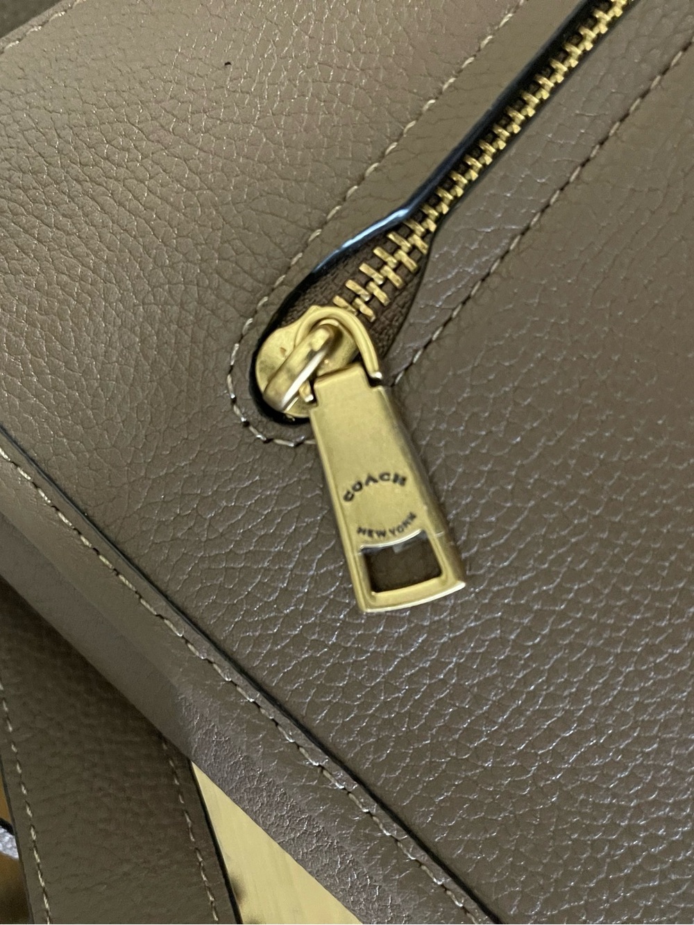 Coach Taupe Pebbled Leather Crossbody with Gold Hardware - Picture 6 of 14